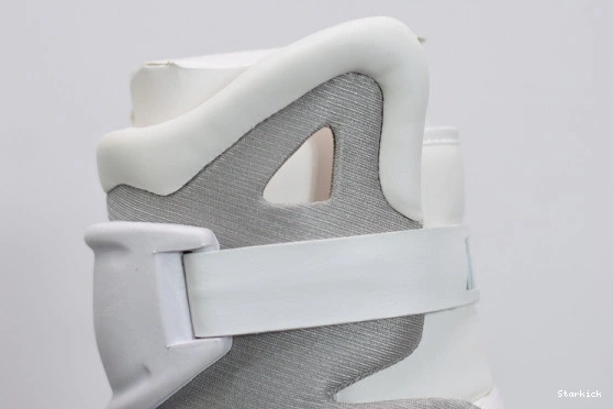 MAG NIKE 0720